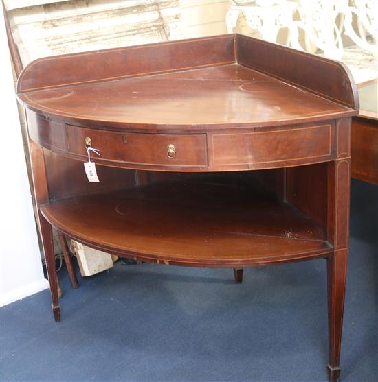 A 19th century mahogany corner washstand of large proportions, H.108cm